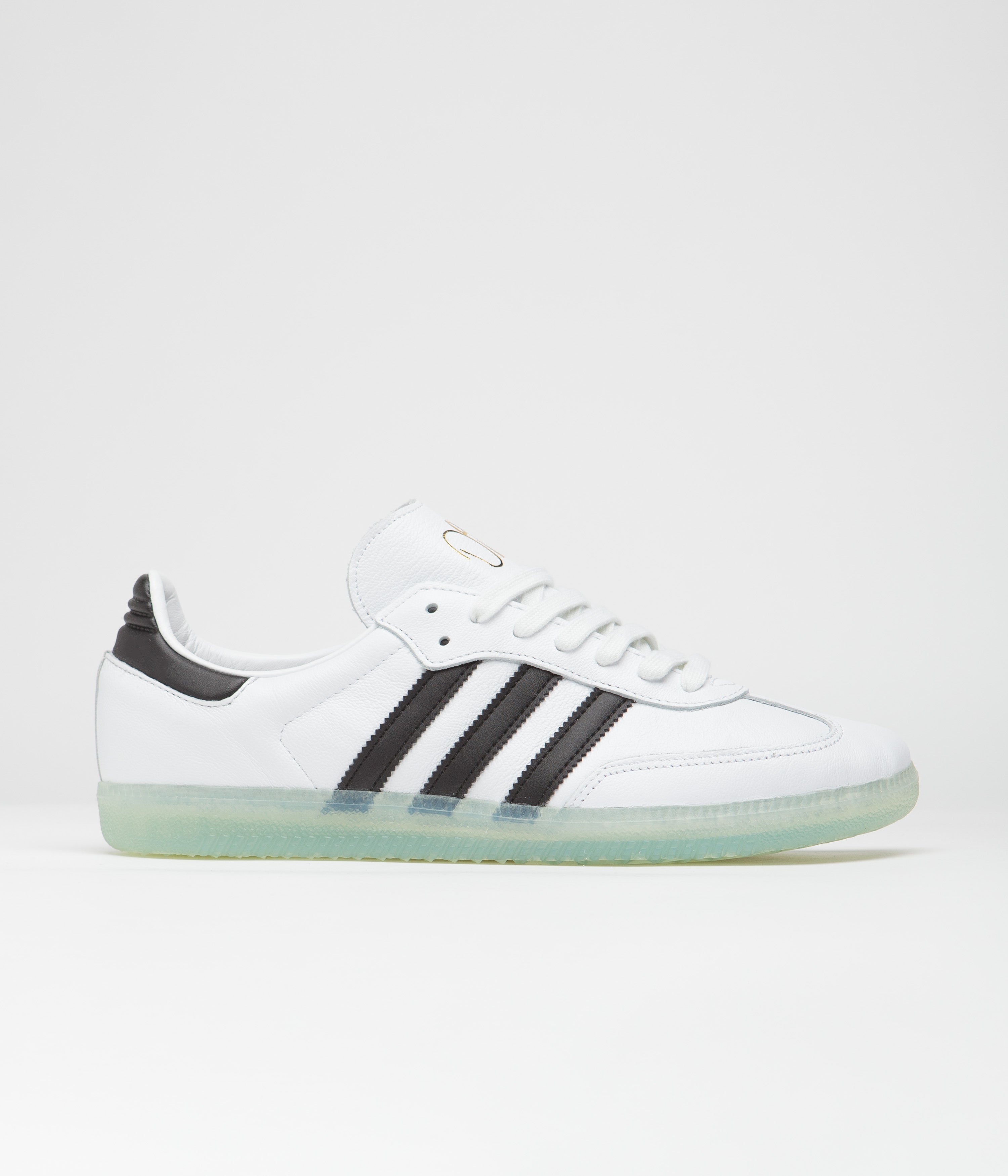 Adidas i-5923 (ftwr white / core black / outlet copper metallic)