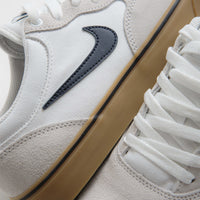 Nike SB Chron 2 Shoes - White / Obsidian - White - Gum Light Brown thumbnail