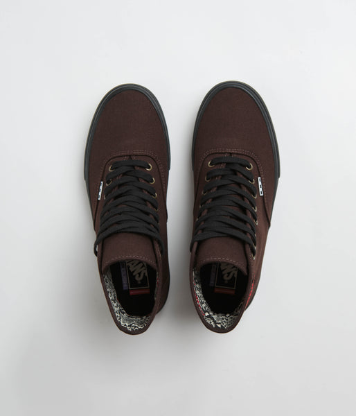 Vans store service shoes