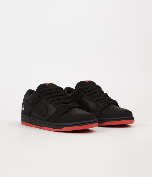 NIKE SB DUNK LOW PIGEON SIZE 8.5