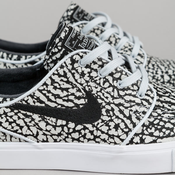 Nike-sb-stefan-janoski-elite-shoes-white-white-black 2025