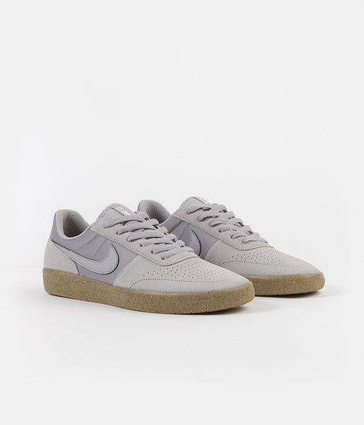 Nike sb team classic fit deals