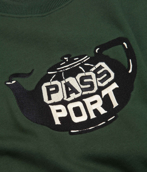 Pass Port Tea Pot Embroidery Crewneck Sweatshirt - Forest Green