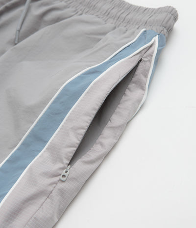 Butter Goods x Umbro Diamond Shorts - Cement