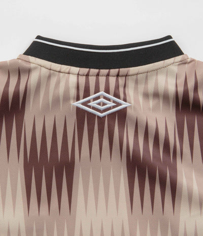 Butter Goods x Umbro Optical Jersey - Brown / Taupe