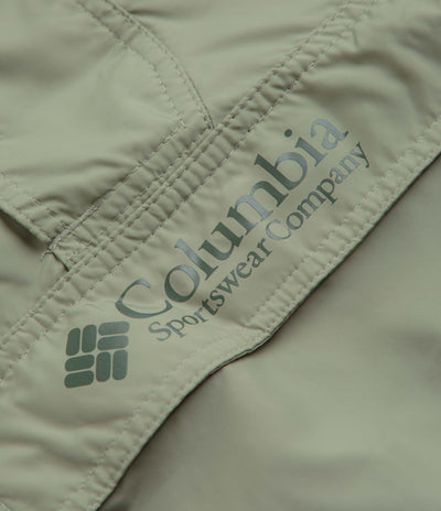 Columbia Challenger II Windbreaker Jacket - Safari / Greenscape