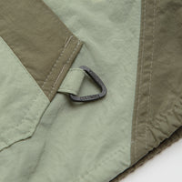 Columbia Challenger II Windbreaker Jacket - Safari / Stone Green thumbnail