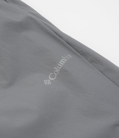 Columbia Tech Nylon Pants - City Grey / Black