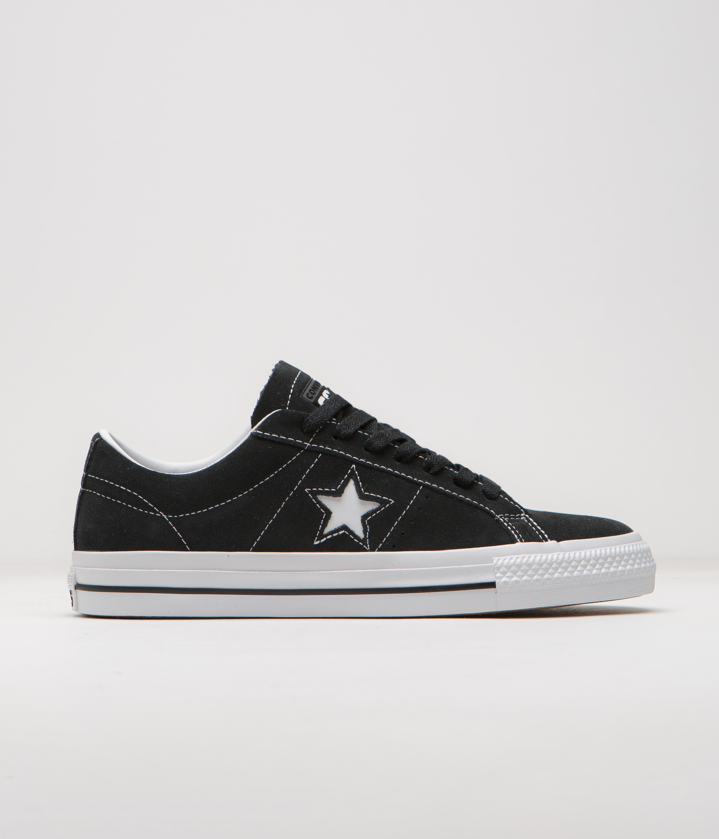 Black and white converse sale best sale