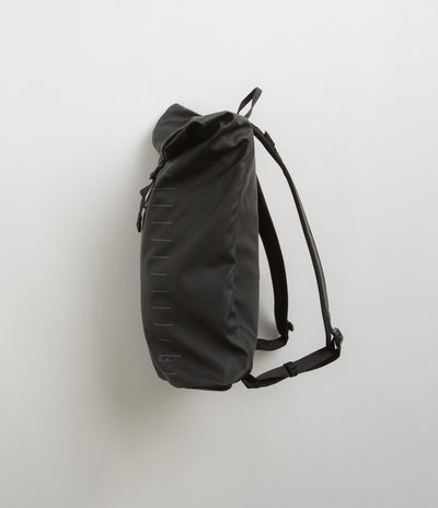 D_b_ Essential 12L Backpack - Black Out