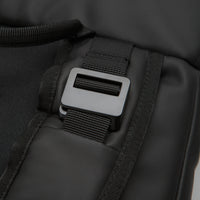 D_b_ Hugger 25L Backpack - Black Out thumbnail