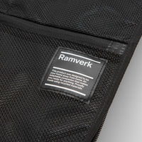 D_b_ Ramverk Medium Camera Insert - Black Out thumbnail