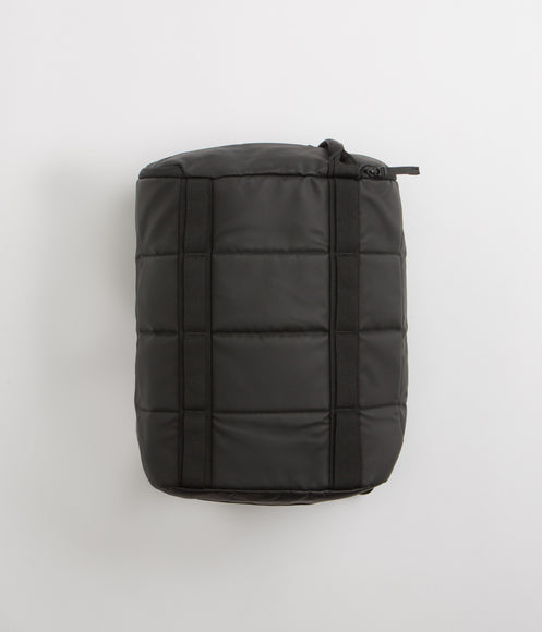 D_b_ Roamer 25L Duffel Pack - Black Out