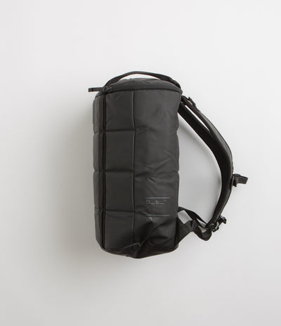 D_b_ Roamer 25L Duffel Pack - Black Out