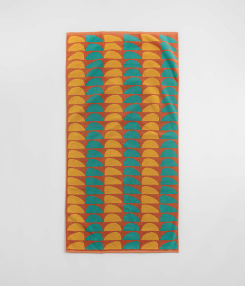 Mollusk Chaos Towel - Orange Multi