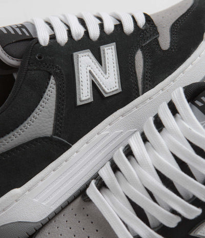 New Balance Numeric 480 Shoes - Black / White