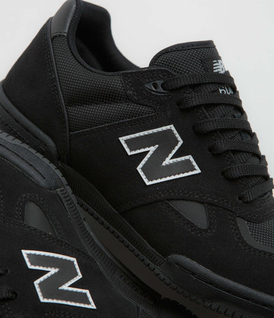 New Balance Numeric 600 Tom Knox Shoes - Black / Black