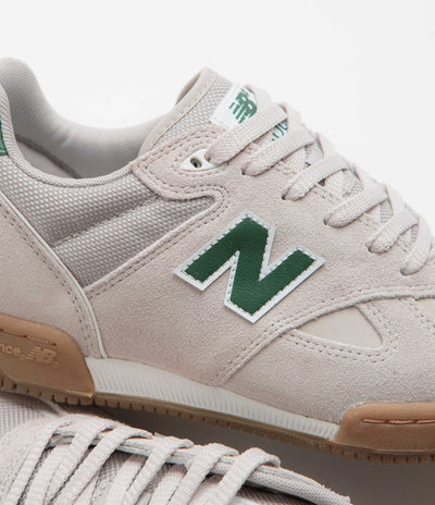 New Balance Numeric 600 Tom Knox Shoes - Sea Salt / Gum