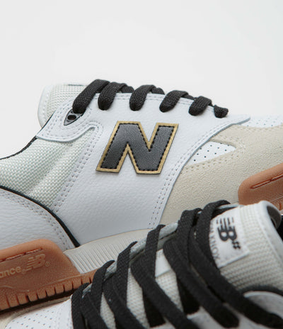 New Balance Numeric 600 Tom Knox Shoes - White / Black