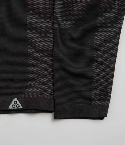 Nike ACG Delta River Long Sleeve T-Shirt - Black / Cool Grey