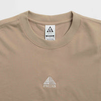 Nike ACG Lungs Long Sleeve T-Shirt - Khaki thumbnail