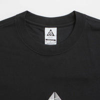 Nike ACG Lungs T-Shirt - Black / Light Smoke Grey / Summit White thumbnail