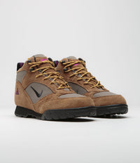 Nike ACG Torre Mid Waterproof Shoes - Pecan / Black - Olive Grey