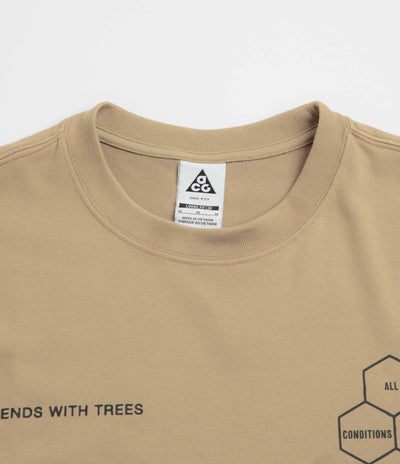 Nike ACG Walk Tree T-Shirt - Parachute Beige