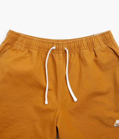 Nike Club Flow Shorts - Desert Ochre / White