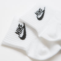 Nike Everyday Essential Ankle Socks (3 Pair) - White / Black thumbnail