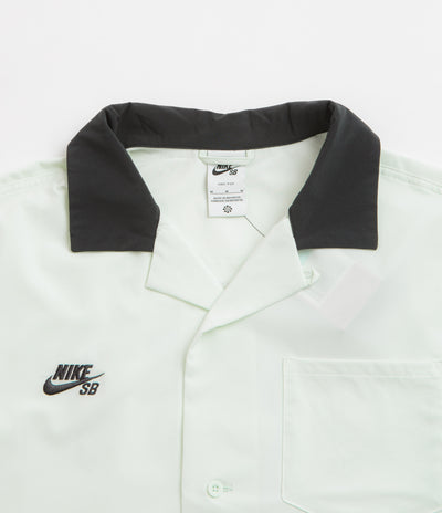 Nike SB Agnostic Bowler Shirt - Barely Green / Black