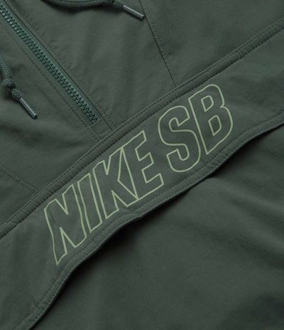 Nike SB Anorak Jacket - Vintage Green / Oil Green