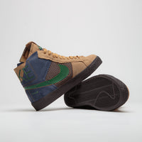 Nike SB Blazer Mid Premium Shoes - Legend Dark Brown / Fir - Obsidian thumbnail