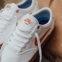 Nike SB Chron 2 Canvas Shoes - Summit White / Monarch - Summit White thumbnail