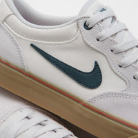 Nike SB Chron 2 Shoes - Vast Grey / Armory Navy - Dark Russet thumbnail