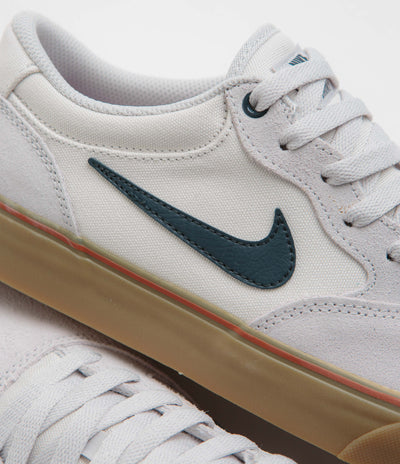 Nike SB Chron 2 Shoes - Vast Grey / Armory Navy - Dark Russet