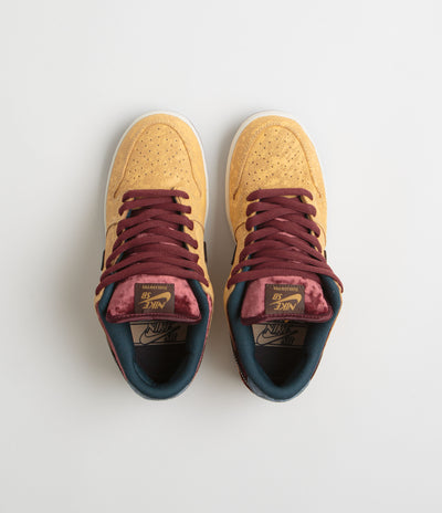 Nike SB Dunk Low Pro ‘City of Cinema’ Shoes - Celestial Gold / Black - Dark Team Red