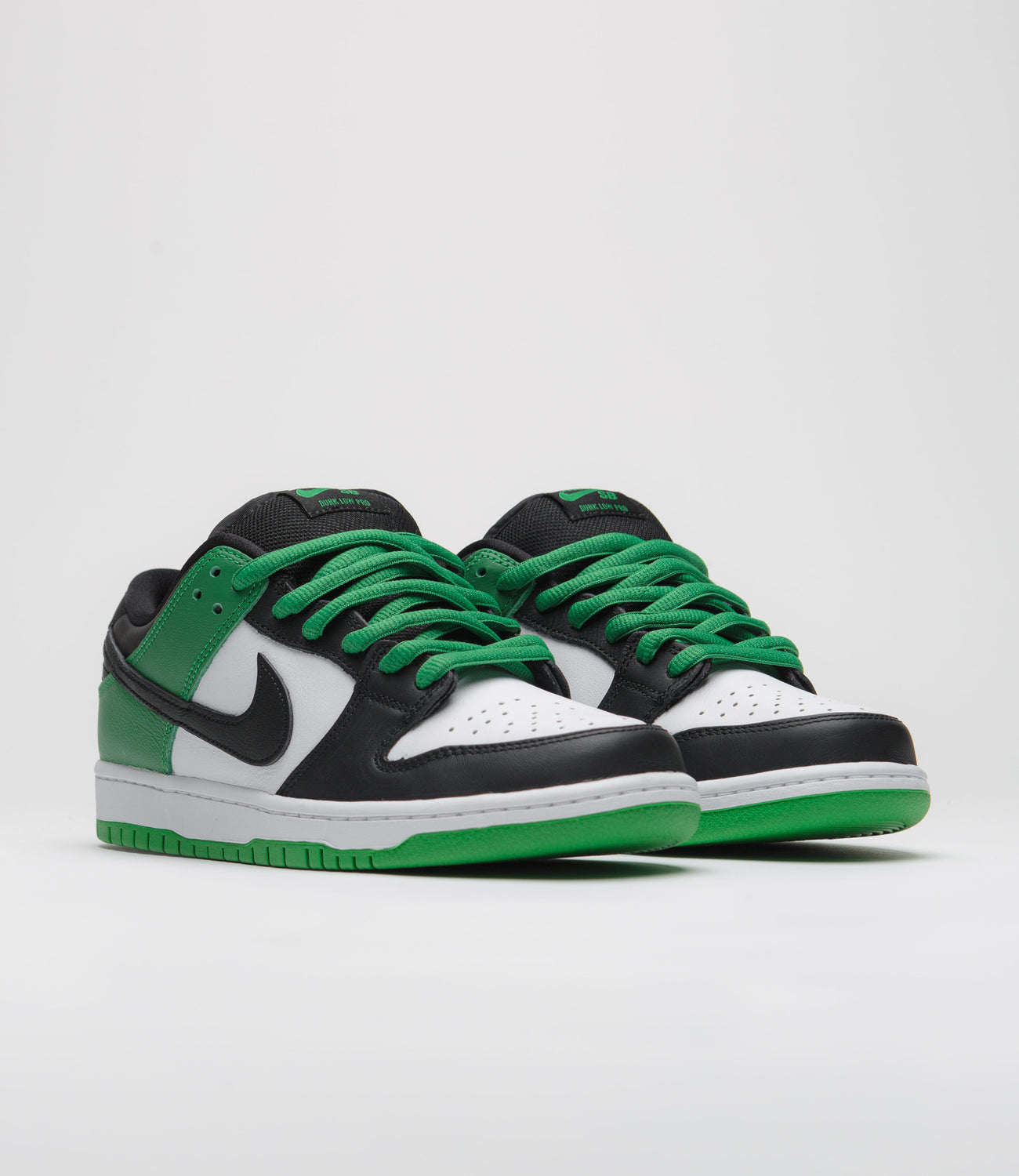 Nike SB Dunk Low Pro Shoes Classic Green Black White Classic G Flatspot