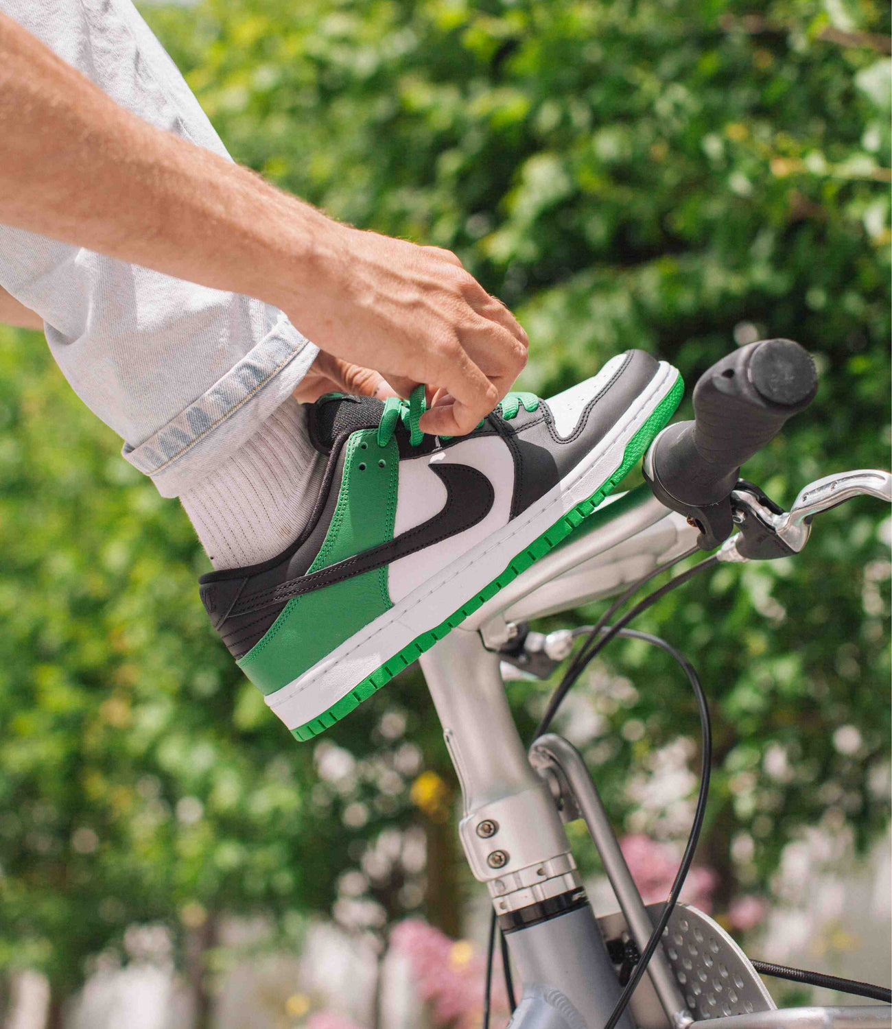 Nike SB Dunk Low Pro Shoes - Classic Green / Black - White - Classic G |  Flatspot