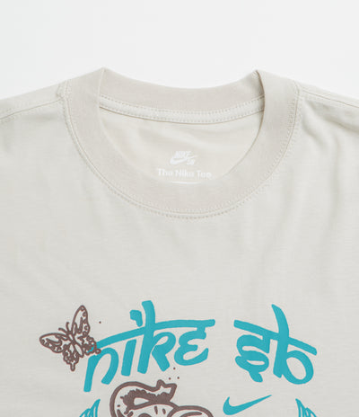 Nike SB Elephant T-Shirt - Light Bone