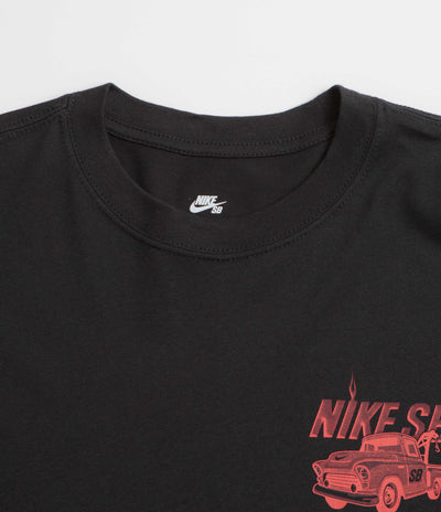 Nike SB Tow T-Shirt - Black