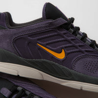 Nike SB Vertebrae Shoes - Dark Raisin / University Gold - Black thumbnail