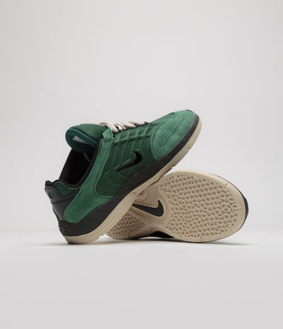 Nike SB Vertebrae Shoes - Fir / Black - Sequoia - Light Orewood Brown