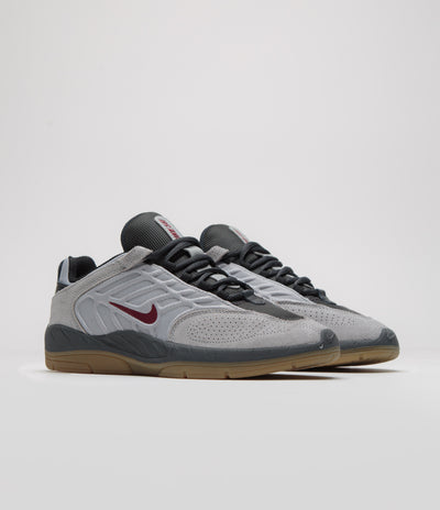 Nike SB Vertebrae Shoes - Light Smoke Grey / Dark Team Red