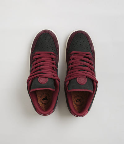 Nike SB x RIOT Skateshop Dunk Low Pro Shoes - Mahogany / Dark Beetrot - Team Red - Sail