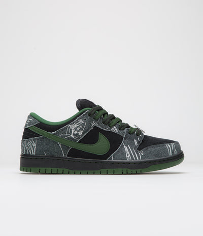 Nike SB x There Skateboards Dunk Low Shoes - Black / Gorge Green - Summit White