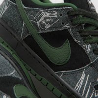 Nike SB x There Skateboards Dunk Low Shoes - Black / Gorge Green - Summit White thumbnail