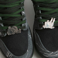 Nike SB x There Skateboards Dunk Low Shoes - Black / Gorge Green - Summit White thumbnail