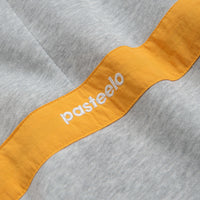 Pasteelo Contrast 1/4 Zip Sweatshirt - Heather Grey / Gold thumbnail