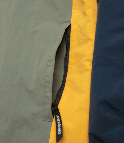 Pasteelo Hooded Windbreaker Jacket - Navy / Olive / Gold